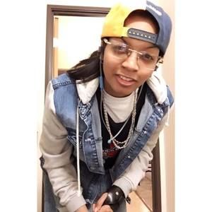 Meet your Posher, Tiffany